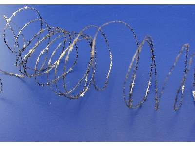 Barbed Wire I (8m) 1/35 - image 4