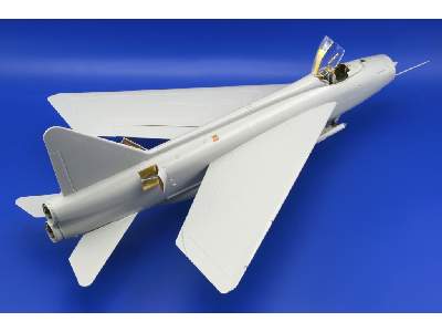 BAC Lightning F.1A/ F.3 exterior 1/32 - Trumpeter - image 7