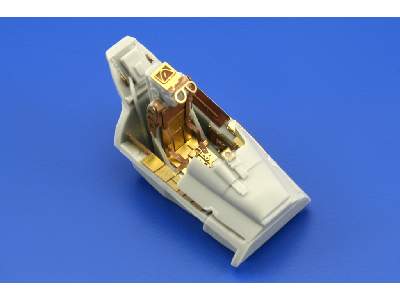 BAC Lightning F.2 S. A. 1/72 - Trumpeter - image 2