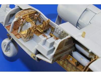 B-26K interior 1/72 - Italeri - image 5