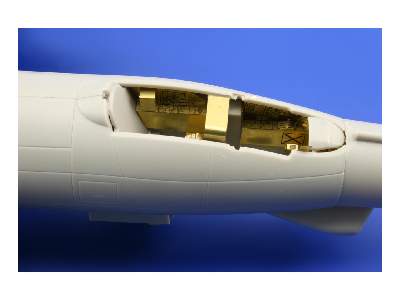 B-57B interior S. A. 1/48 - Airfix - - image 3