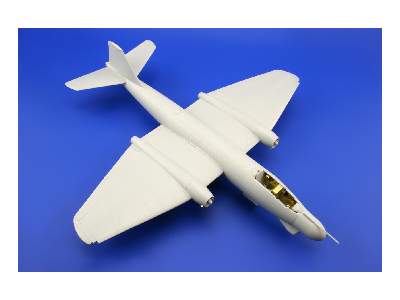 B-57B S. A. 1/48 - Airfix - image 2