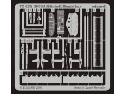 B-25J bomb bay 1/72 - Hasegawa - image 1