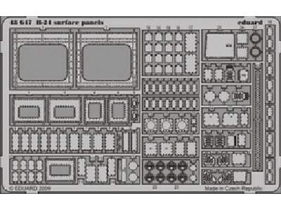 B-24 surface panels 1/48 - Monogram - image 1