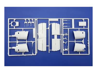 B-24D 1/72 - image 7