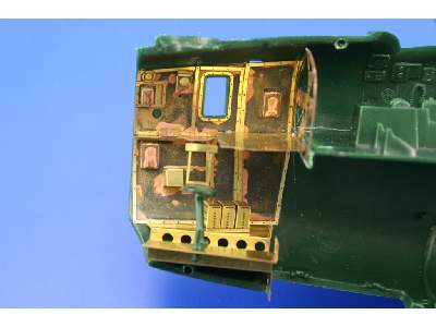 B-24D front interior 1/48 - Monogram - image 5