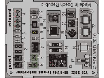 B-17G front interior 1/72 - Revell - image 1