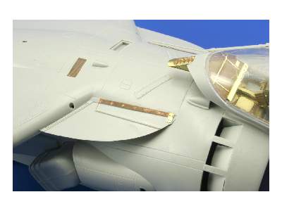 AV-8B exterior 1/32 - Trumpeter - image 8