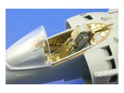 AV-8B seatbelts 1/32 - Trumpeter - image 3