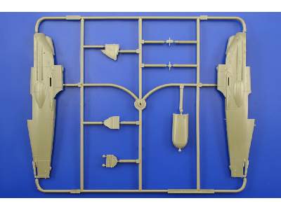 Avia B-534 in Slovak WWII service 1/48 - image 3