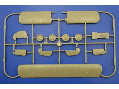 Avia B-534 IV serie 1/48 - image 4