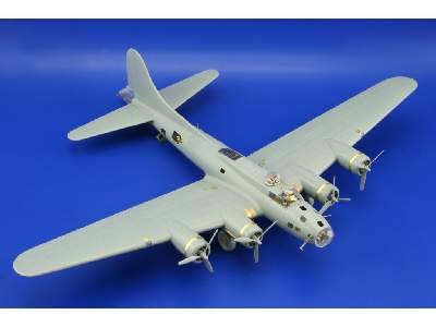 B-17E/ F exterior 1/72 - Academy Minicraft - image 3