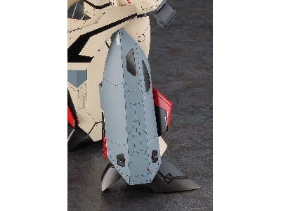 Yf-19 Battroid Macross Plus - image 11