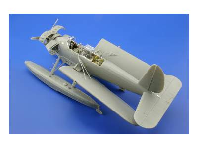 Ar 196A-3 exterior 1/32 - Revell - image 4