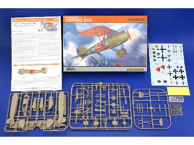 Albatros D. III OEFFAG 253 1/48 - image 2