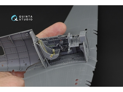 Curtiss P-40 B Warhawk - 3d-printed & Coloured Interior (For Gwh Kits) - image 9