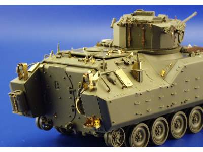 AIFV NATO 250mm Cannon 1/35 - Afv Club - image 8