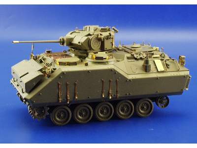 AIFV NATO 250mm Cannon 1/35 - Afv Club - image 9