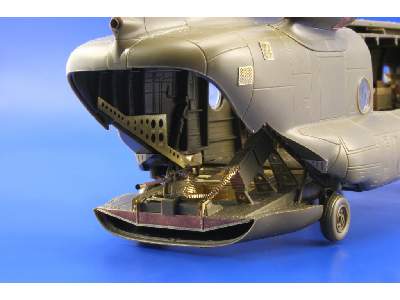 ACH-47A Chinook exterior 1/48 - Italeri - image 10