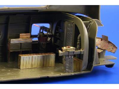 ACH-47A Chinook interior 1/48 - Italeri - image 8