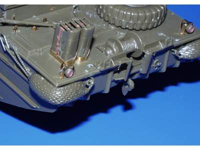 DUKW Amphibious Truck 1/35 - Italeri - image 7