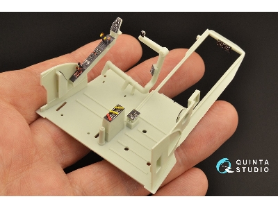 Heinkel He-111 P/H - 3d-printed & Coloured Interior Small Version (For Revell / Promodeler Kits) - image 6
