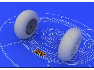 Bf 110 E/ F/G main undercarriage wheels 1/48 - Eduard - image 3