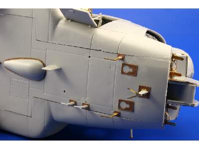 CH-47C/ HC-1 Chinook exterior 1/48 - Italeri - image 14