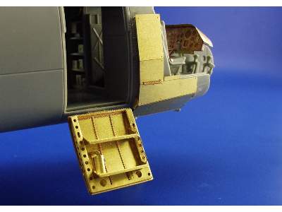 CH-46E exterior 1/48 - Academy Minicraft - image 8