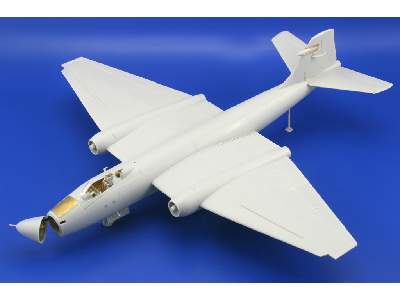 Canberra PR.9 S. A. 1/48 - Airfix - image 4