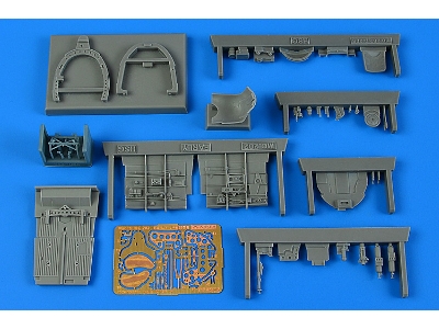 Macchi Mc.202 Cockpit Set - Early Version (Hasegawa) - image 1