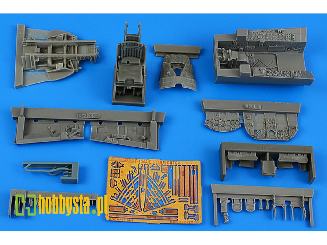 F-104a Starfighter Cockpit Set - Late Version (Italeri) - image 1 F-104a Starfighter Cockpit Set - Late Version (Italeri) - image 1
