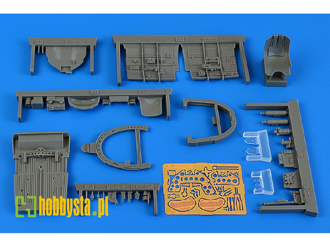 Macchi Mc.202 Cockpit Set - Early Version (Italeri) - image 1 Macchi Mc.202 Cockpit Set - Early Version (Italeri) - image 1