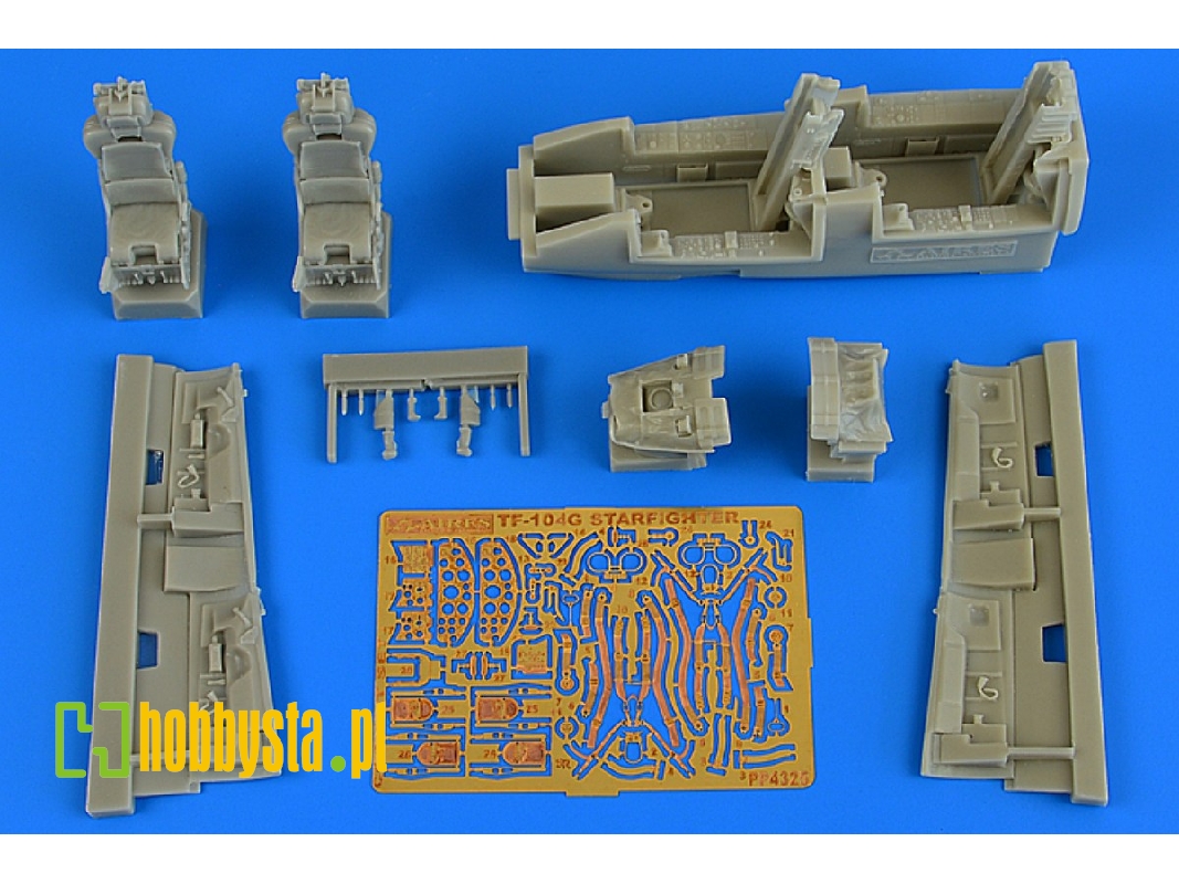 TF-104G cockpit set - Hasegawa - image 1 TF-104G cockpit set - Hasegawa - image 1