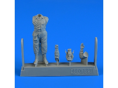 Modern Russian Tank Crew  - image 1