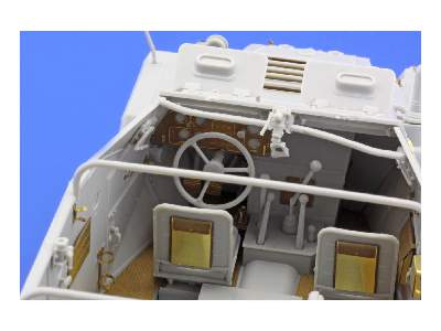 BTR-40 APC 1/35 - Trumpeter - image 18