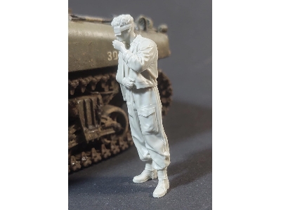 Wounded British Soldier, Nw Europe - image 2