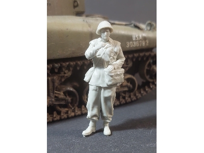 British Paramedic, Nw Europe - image 3