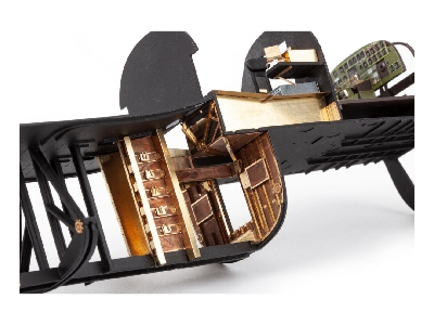 B-24D bomb racks 1/48 - HOBBY BOSS - image 3