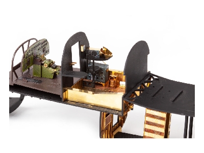 B-24D radio compartment 1/48 - HOBBY BOSS - image 5