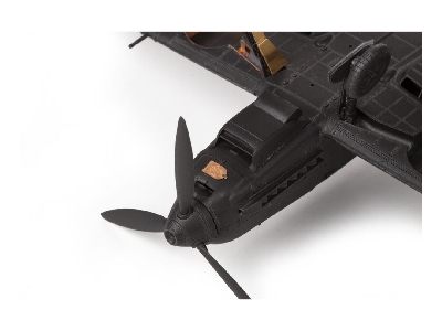 Bf 109E-3 1/48 - HOBBY BOSS - image 10