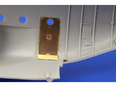 C-130H interior 1/72 - Italeri - image 7