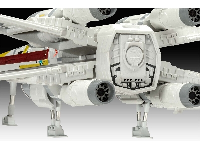 Carson Teva's X-wing Fighter: The Mandalorian - image 5