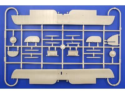 Bristol F.2B Fighter 1/48 - image 4