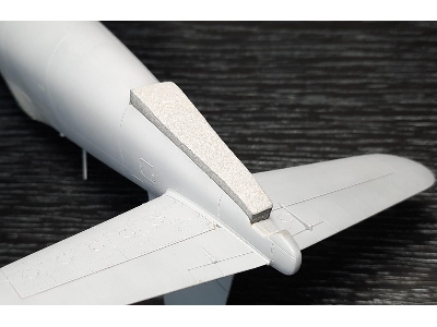 Vought F4u Corsair Wheel Bay Plugs (For Tamiya Kits) - image 3
