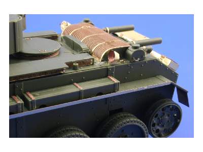 BT-7 1/35 - Tamiya - image 11