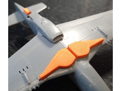 North American P-51 D Mustang Wheel Bay Plugs (For Tamiya Kits) - image 3