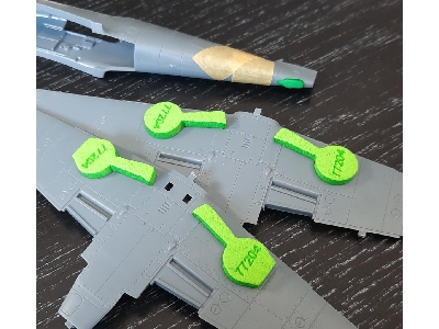 Messerschmitt Bf 109 F-2 / F-4 Wheel Bay Plugs (For Eduard Kits) - image 2