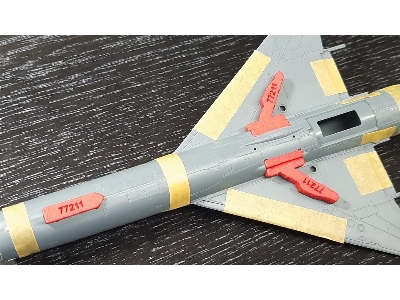 Mig 21 Wheel Bay Plugs (For Eduard) - image 3