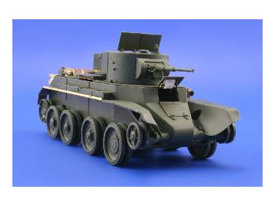 BT-7 1/35 - Tamiya - image 15